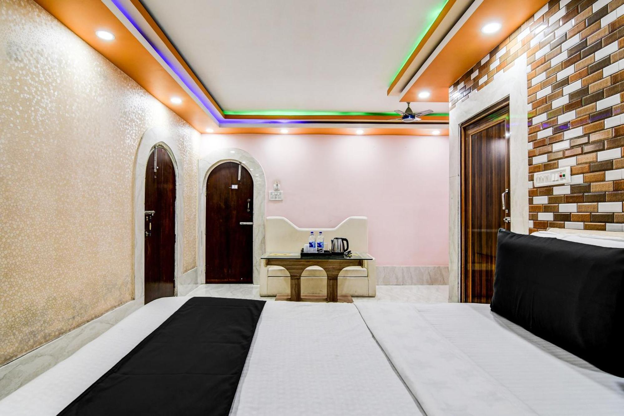 Super Collection O Raj Guest House Near Kolkata Airport Gauripur  외부 사진