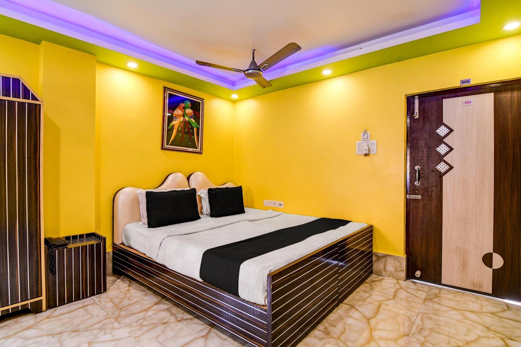 Super Collection O Raj Guest House Near Kolkata Airport Gauripur  외부 사진